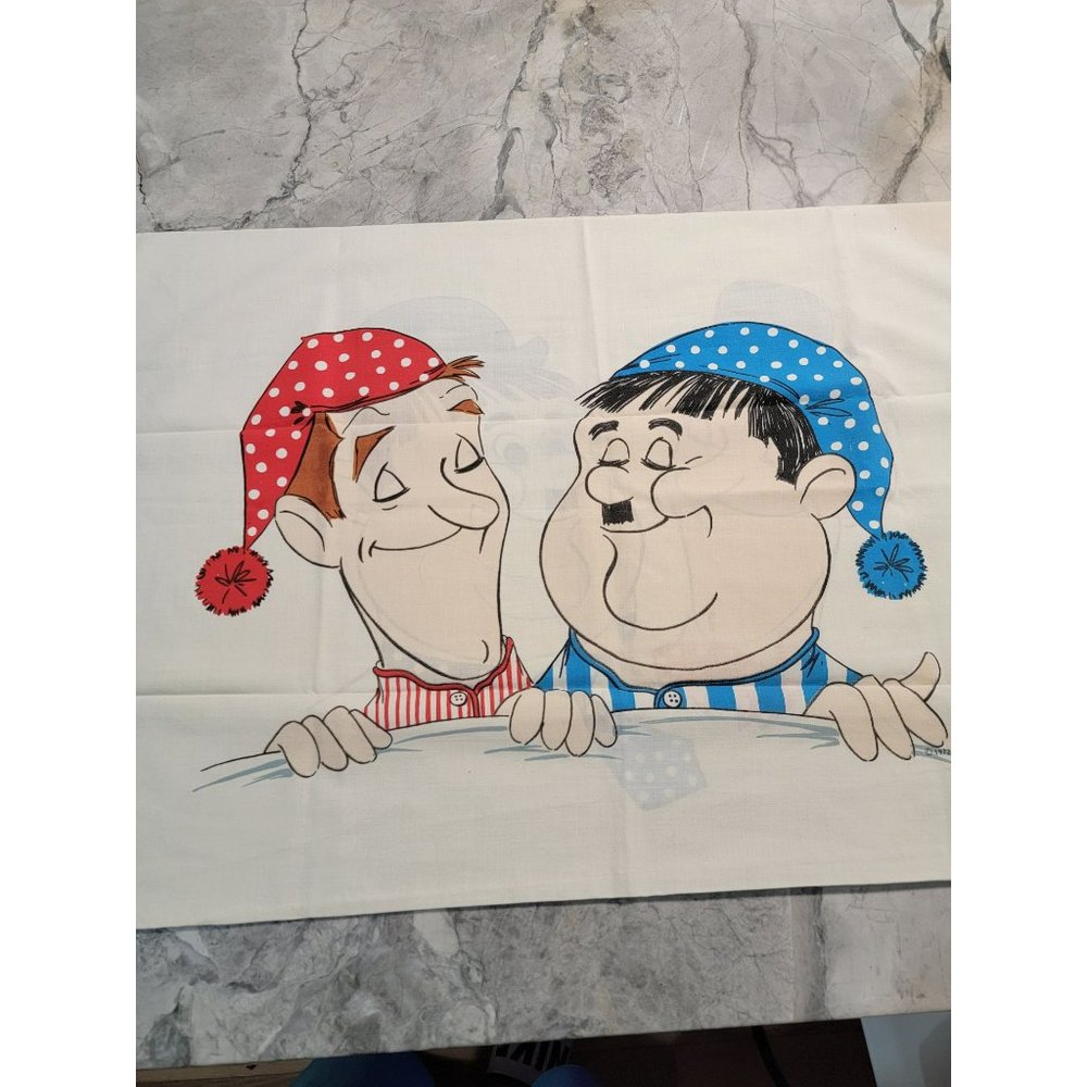 Vintage 1972 LAUREL & HARDY Complete Twin Sheet Set